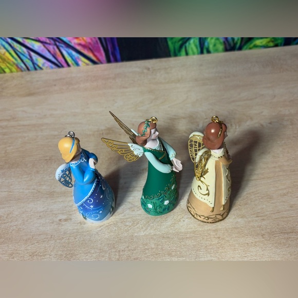 Hallmark 2005 Joyful Tidings Angel Collection Christmas Ornament Set - Picture 6 of 9